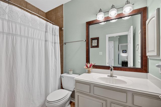 2116 Menard Avenue, Seabrook, TX 77586