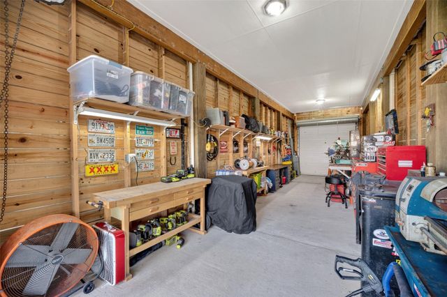 2116 Menard Avenue, Seabrook, TX 77586