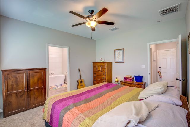 2044 Vz County Road 3808, Wills Point, TX 75169