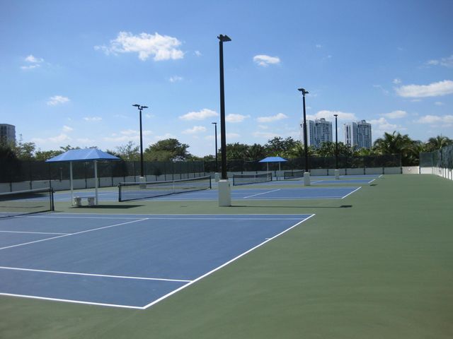 20281 E Country Club Drive E 2008, Aventura, FL 33180