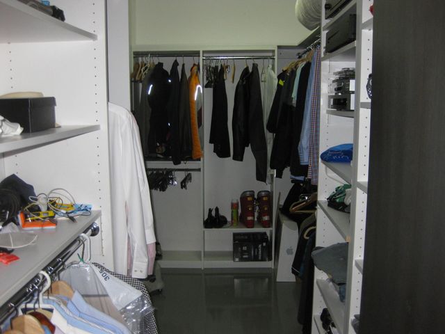 20281 E Country Club Drive E 2008, Aventura, FL 33180