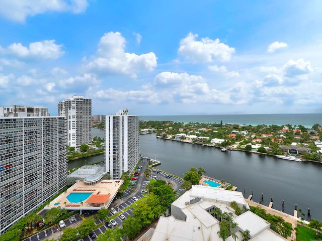 20281 E Country Club Drive E 2008, Aventura, FL 33180