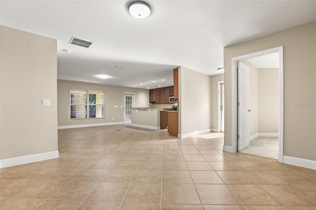 30606 LIPIZZAN TERRACE, Mount Dora, FL 32757