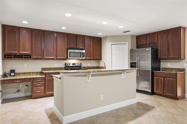 30606 LIPIZZAN TERRACE, Mount Dora, FL 32757