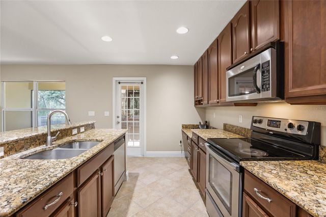30606 LIPIZZAN TERRACE, Mount Dora, FL 32757