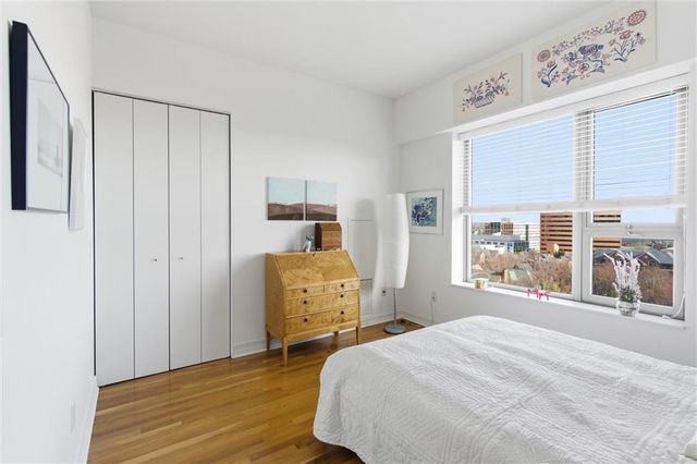 4950 Central Street 805, Kansas City, MO 64112