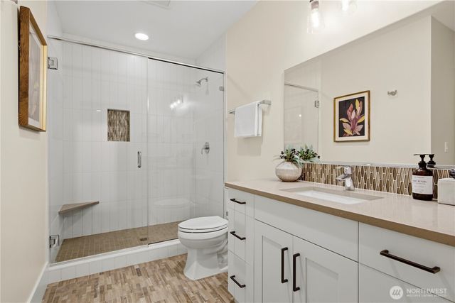 11276 SE 32nd Lane, Bellevue, WA 98004