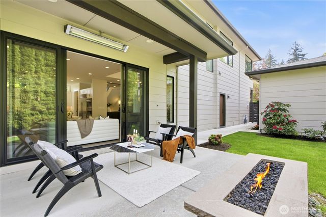 11276 SE 32nd Lane, Bellevue, WA 98004