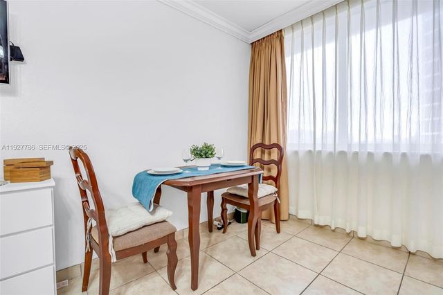 19201 Collins Ave 628, Sunny Isles Beach, FL 33160