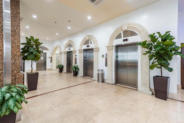 19201 Collins Ave 628, Sunny Isles Beach, FL 33160