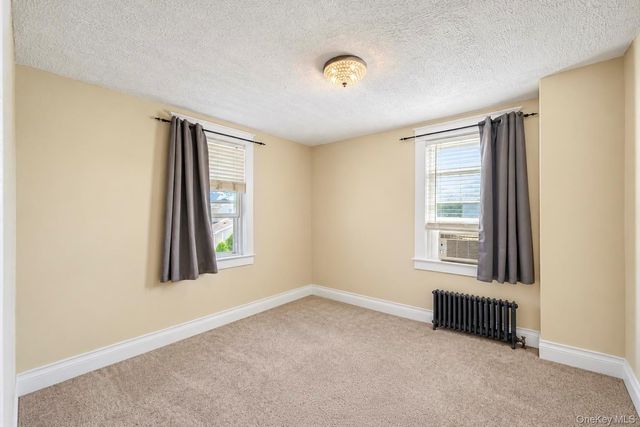15 Harding Avenue, Hicksville, NY 11801