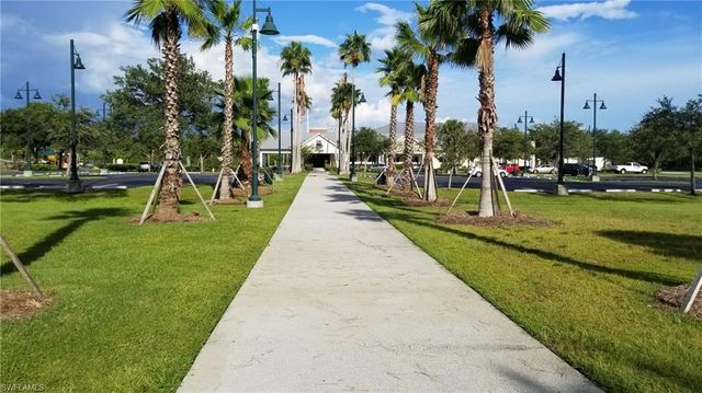 London CIR, North Port, FL 34288