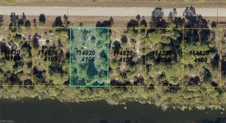 London CIR, North Port, FL 34288
