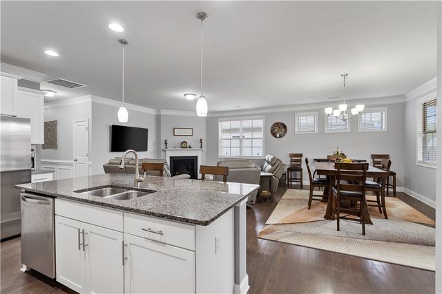 120 Rossmoor Court, Anderson, SC 29621