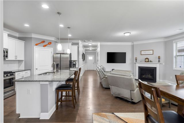 120 Rossmoor Court, Anderson, SC 29621