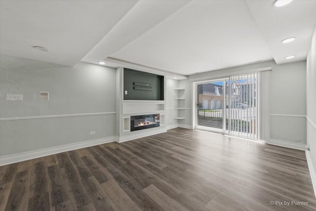 5700 Circle Drive 101, Oak Lawn, IL 60453
