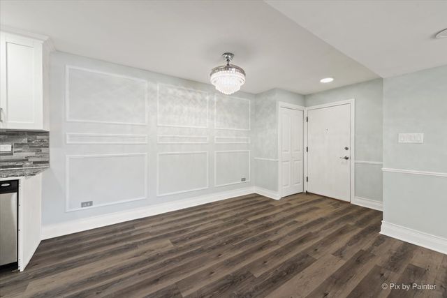 5700 Circle Drive 101, Oak Lawn, IL 60453