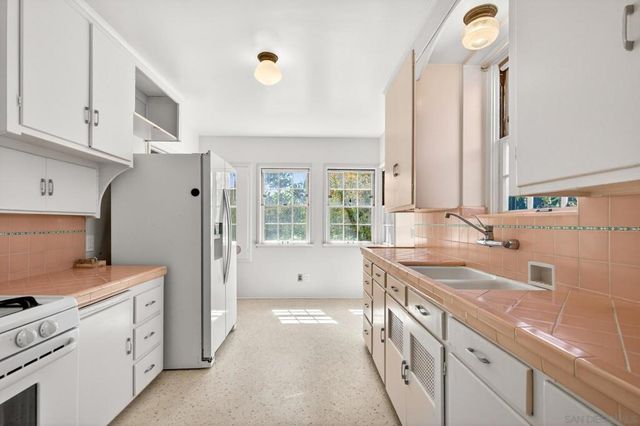4744 Miracle Drive, San Diego, CA 92115