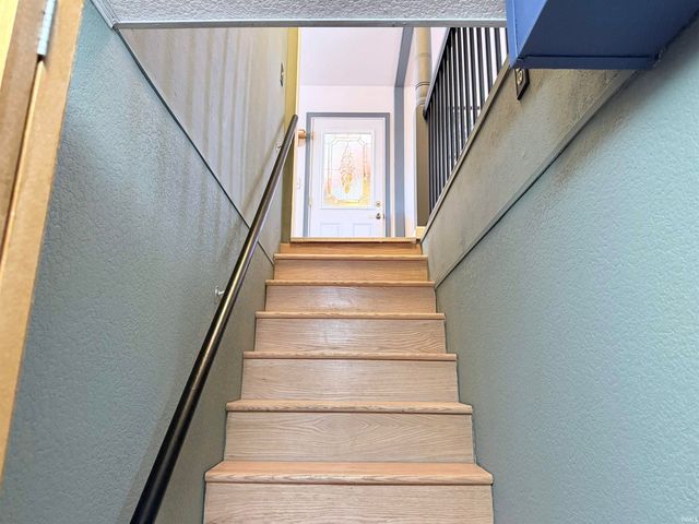 53308 Hickory Road, South Bend, IN 46635