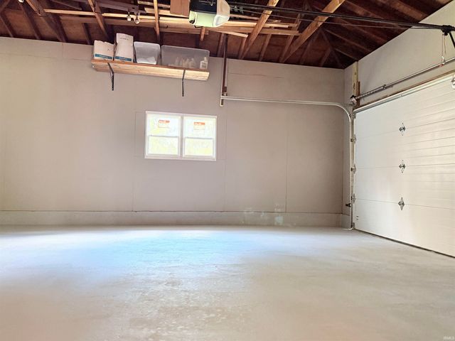 53308 Hickory Road, South Bend, IN 46635