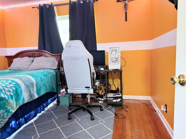 53308 Hickory Road, South Bend, IN 46635