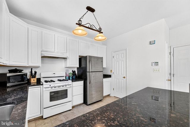 64 FOUNTAYNE LN, Lawrence Township, NJ 08648