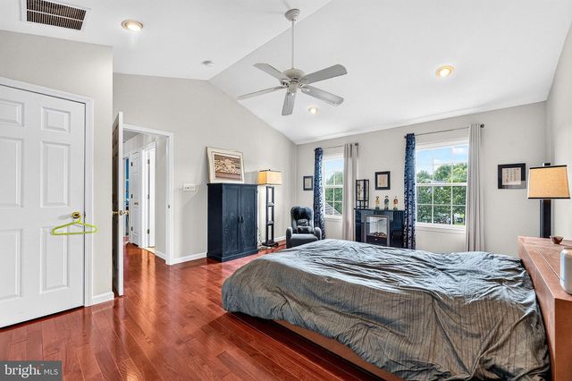 64 FOUNTAYNE LN, Lawrence Township, NJ 08648
