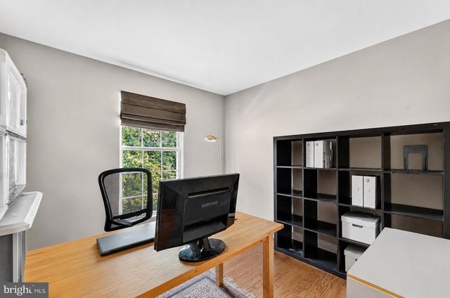 64 FOUNTAYNE LN, Lawrence Township, NJ 08648