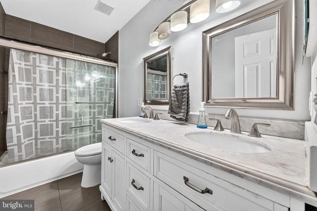 64 FOUNTAYNE LN, Lawrence Township, NJ 08648
