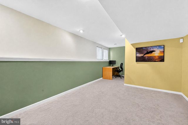 64 FOUNTAYNE LN, Lawrence Township, NJ 08648