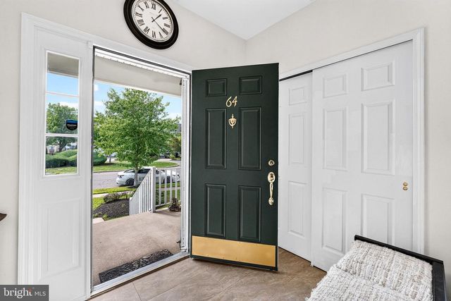 64 FOUNTAYNE LN, Lawrence Township, NJ 08648