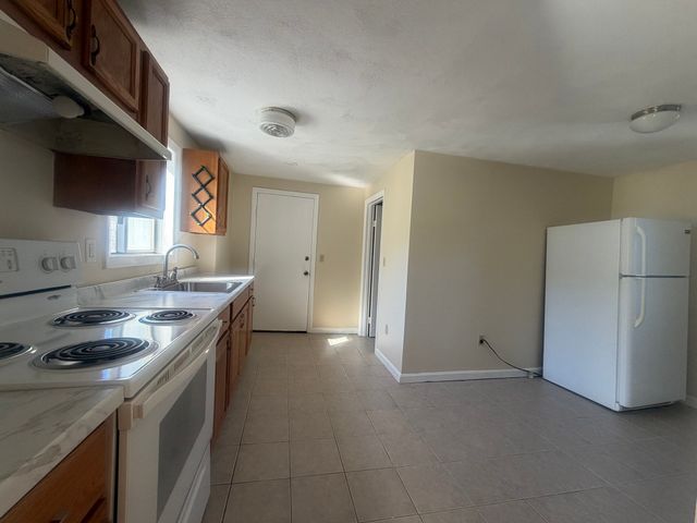 20 Lyman St 2, Lynn, MA 01902