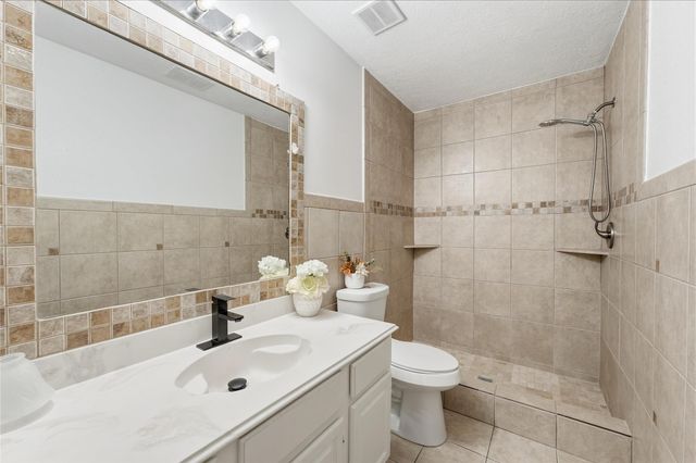 1114 Bayou Bend Drive, Deer Park, TX 77536