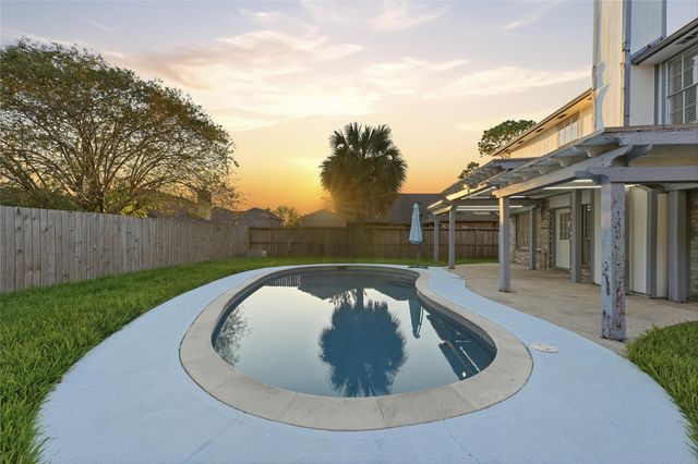 1114 Bayou Bend Drive, Deer Park, TX 77536