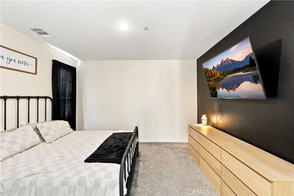 Image 23 of property listing at 43891 61st Street W, Lancaster, CA 93536