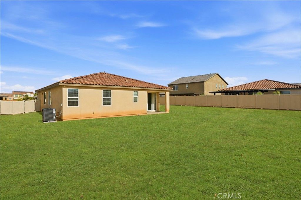 Image 31 of property listing at 43891 61st Street W, Lancaster, CA 93536