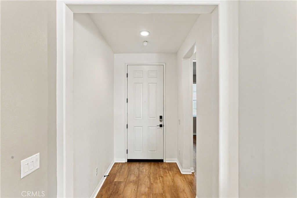 Image 7 of property listing at 43891 61st Street W, Lancaster, CA 93536