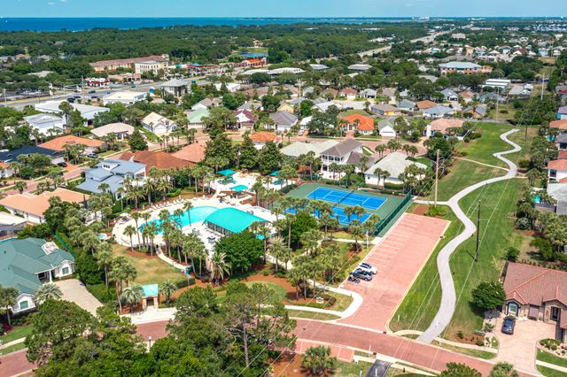 4713 Seastar, Destin, FL 32541