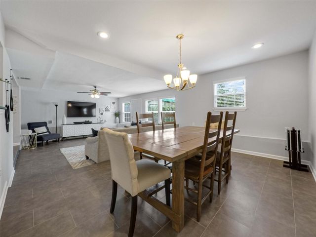 5006 Saxon Drive, Houston, TX 77092