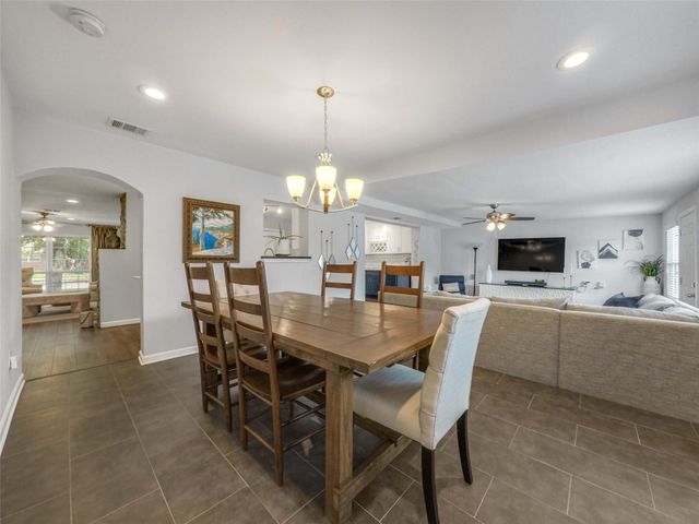 5006 Saxon Drive, Houston, TX 77092