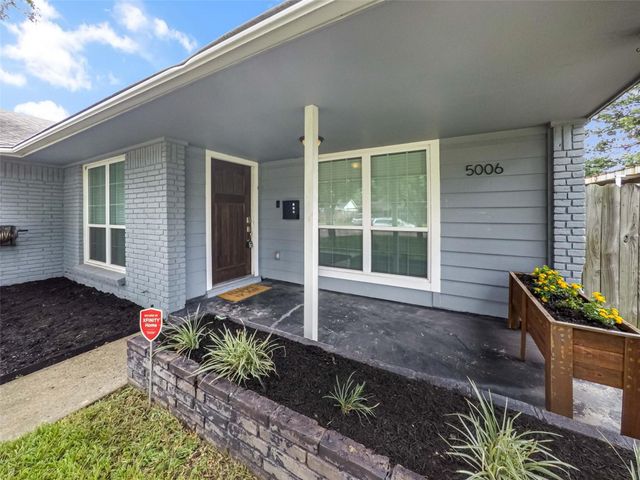 5006 Saxon Drive, Houston, TX 77092
