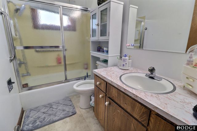 2026 N Howard Street, Fremont, NE 68025