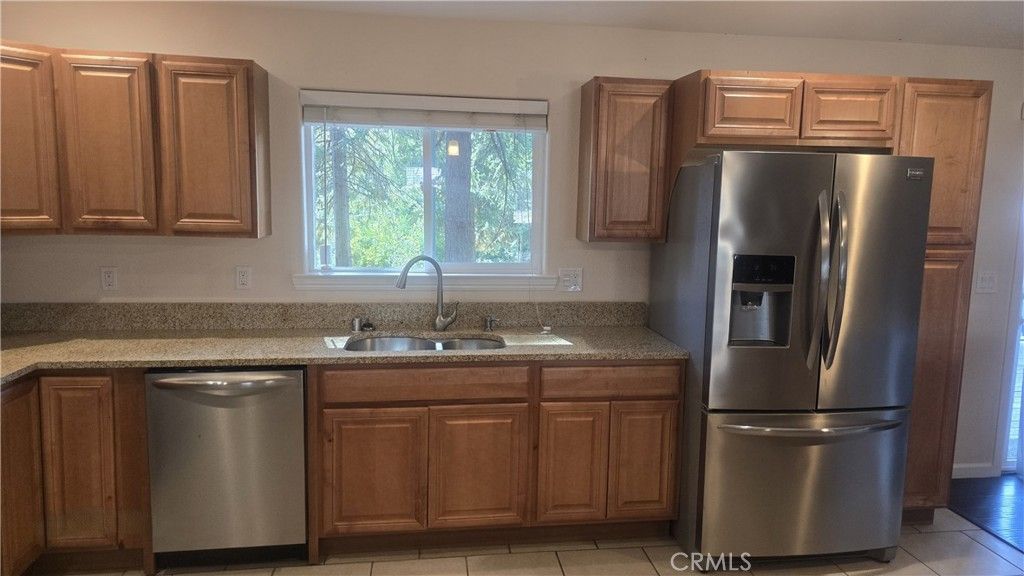 Image 10 of property listing at 14607 Holmwood, Magalia, CA 95954
