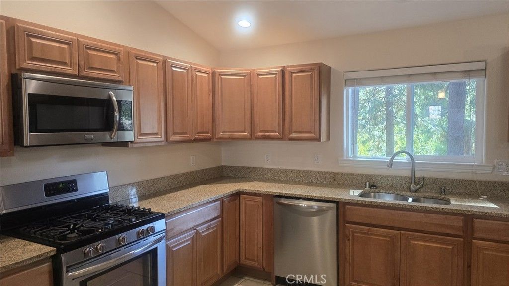 Image 11 of property listing at 14607 Holmwood, Magalia, CA 95954