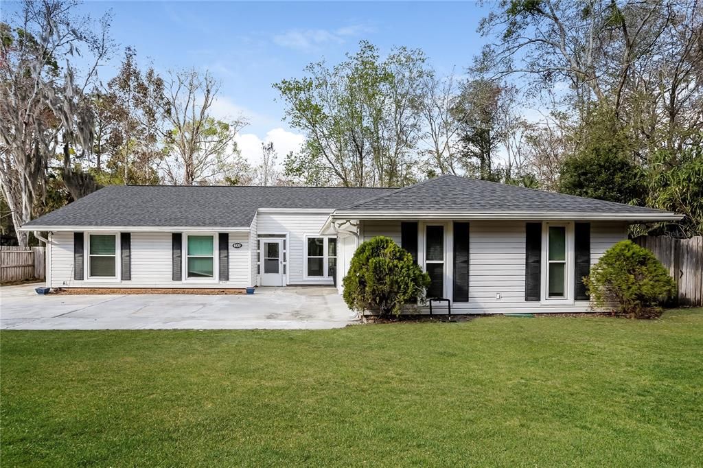 609 SAN ROBAR DRIVE, Orange Park, FL 32073