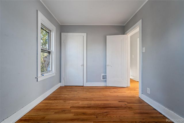 18096 Joann Street, Detroit, MI 48205