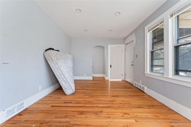 18096 Joann Street, Detroit, MI 48205