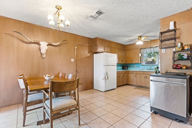 203 Randy Drive, Woodway, TX 76712