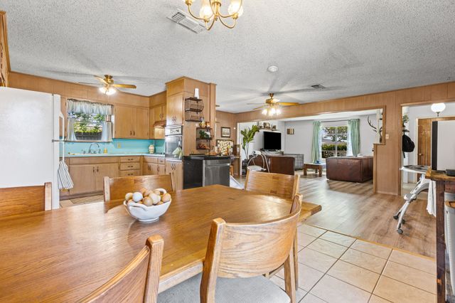 203 Randy Drive, Woodway, TX 76712