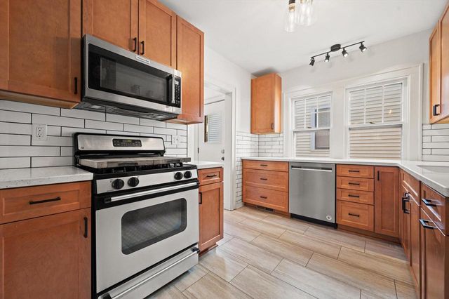 8202 W Woodland AVENUE, Wauwatosa, WI 53213